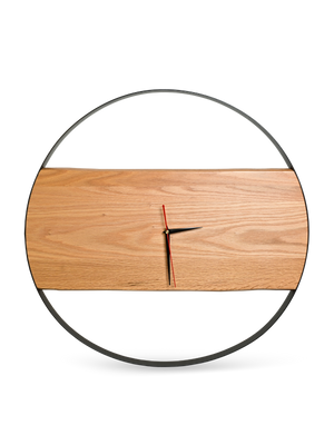 Rustikale Wanduhr